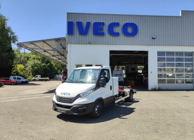 IVECO 35c16h3.0 35C16H3.0 empattement 4100