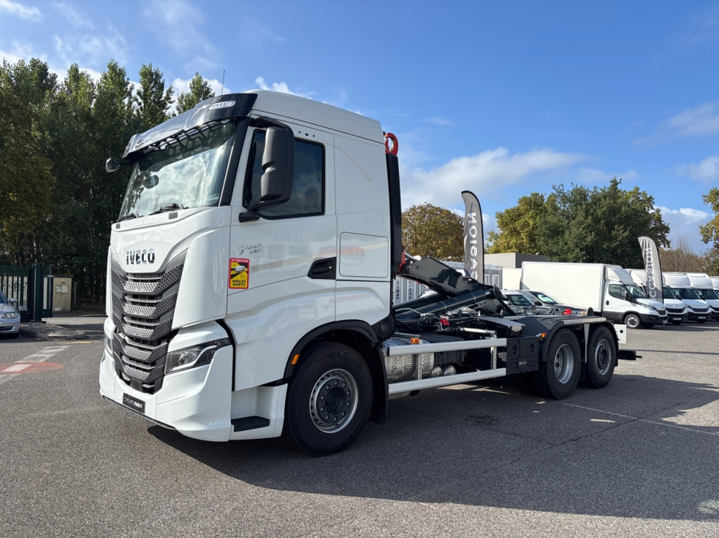 IVECO S-Way 6X2 530CV POLYBENNE
