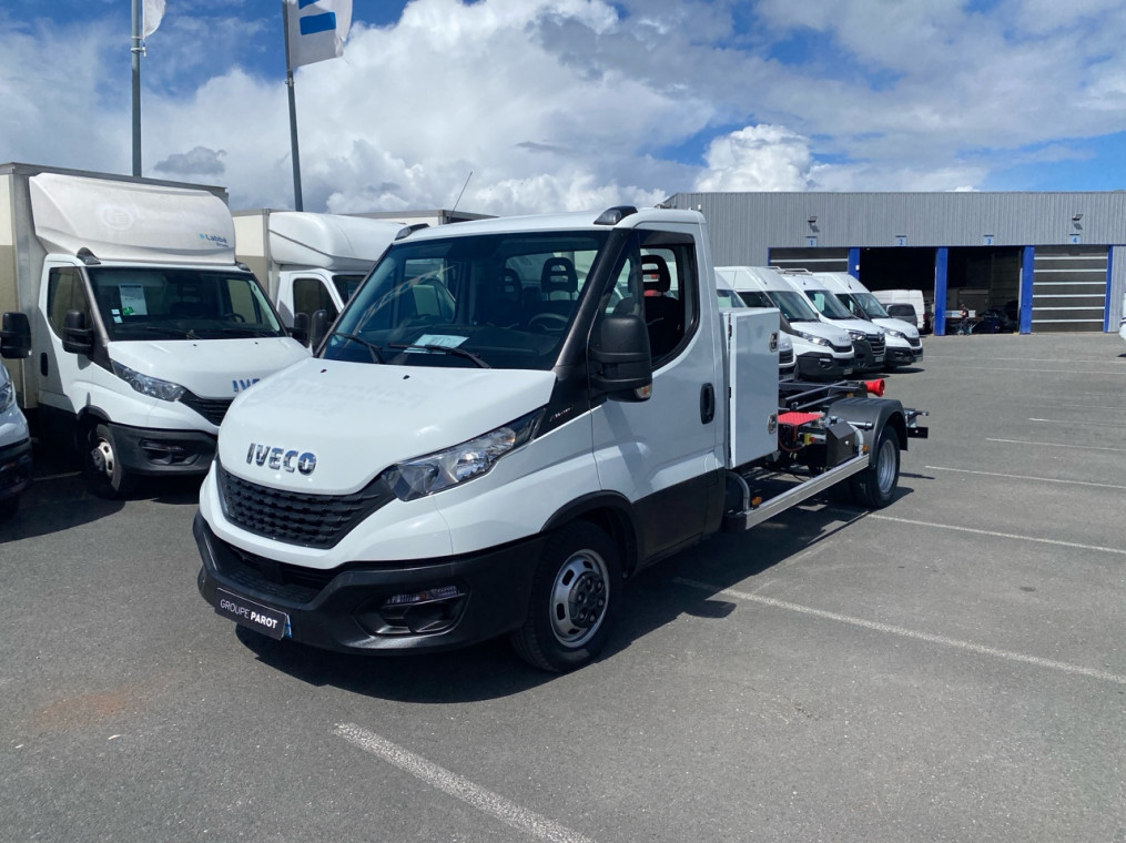 IVECO Daily CCb 35C16H3.0 Empattement 4100