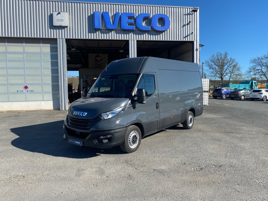 IVECO Daily 35S Fg 35S14HA8 V12 Hi-Matic