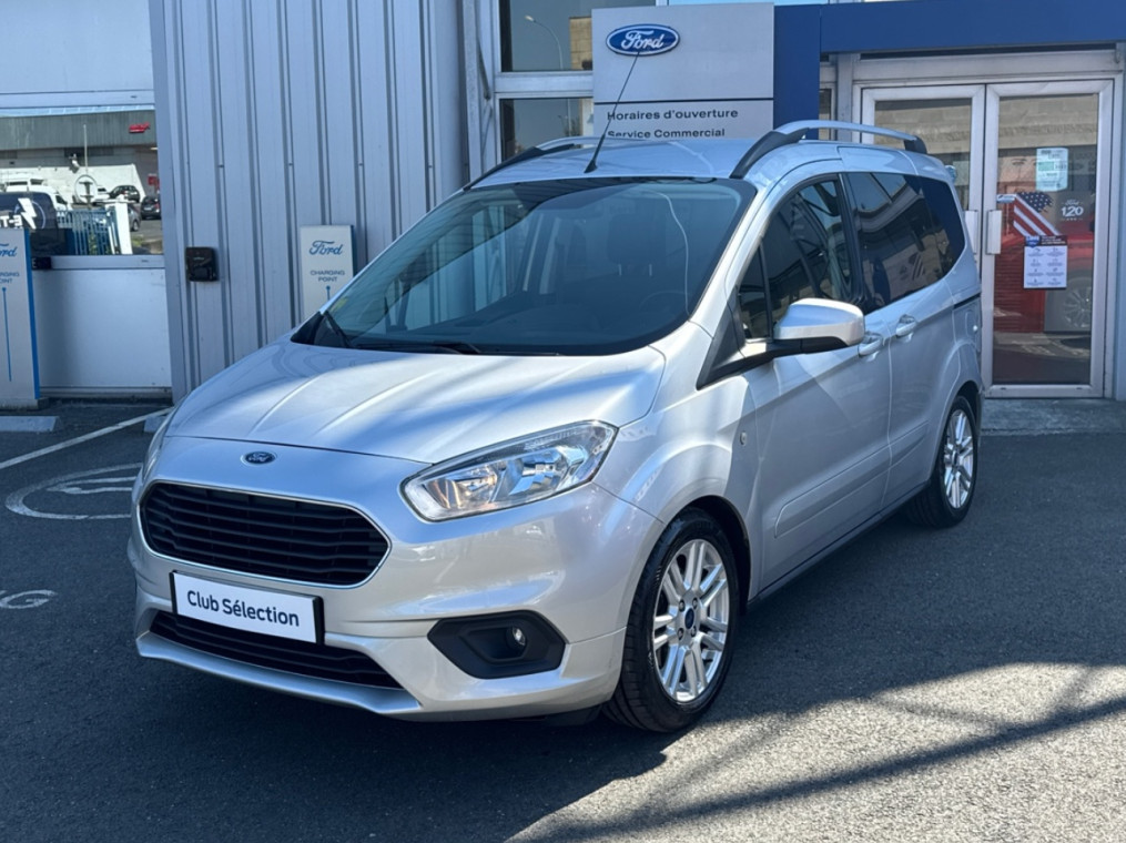 Ford Tourneo Courier 1.5 TDCI 100ch Titanium