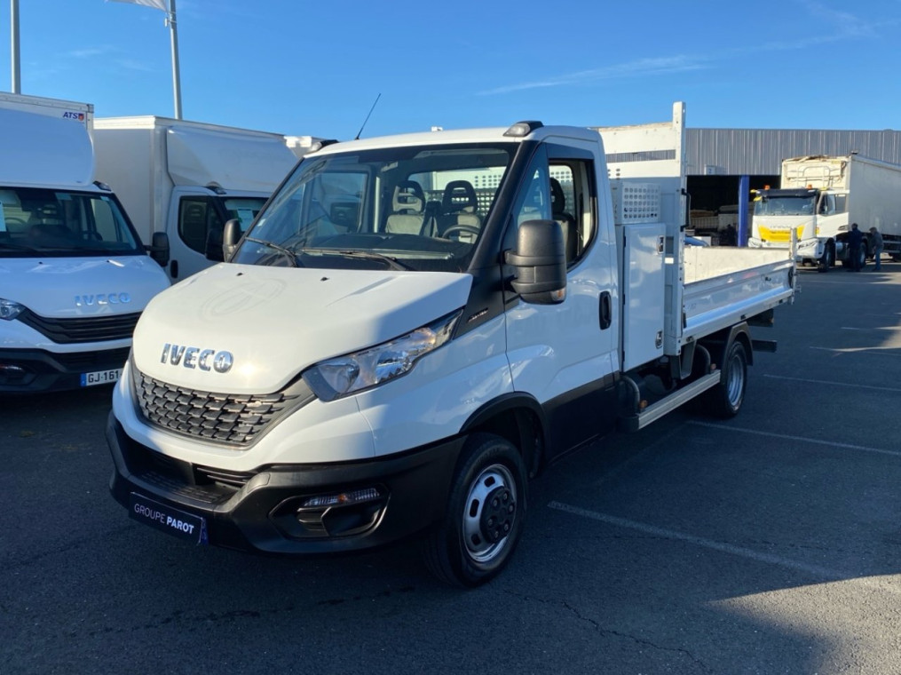 IVECO Daily CCb 35C18H Empattement 3750 Tor