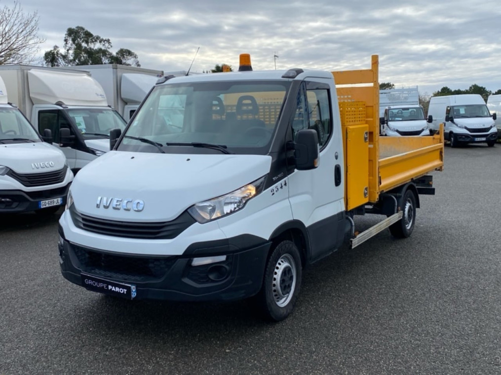 IVECO Daily CCb 35S14S Empattement 3750