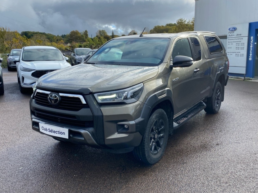 Toyota Hilux 2.4 D-4D X-Tra Cabine Invincible 4WD BVA MC20