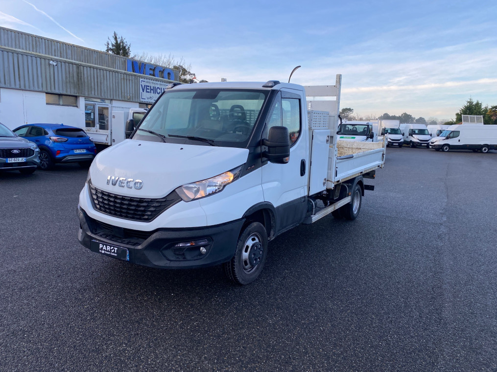 IVECO Daily CCb 35C16H3.0 Empattement 3750