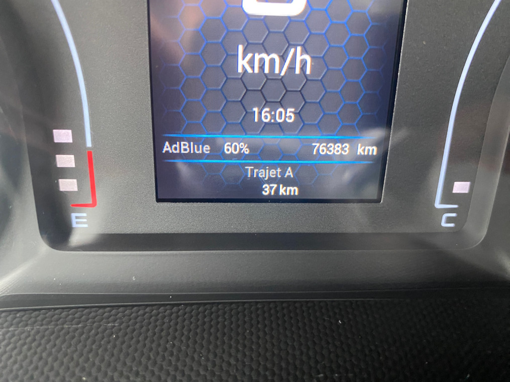 IVECO Daily CCb 35C14H empattement 4100