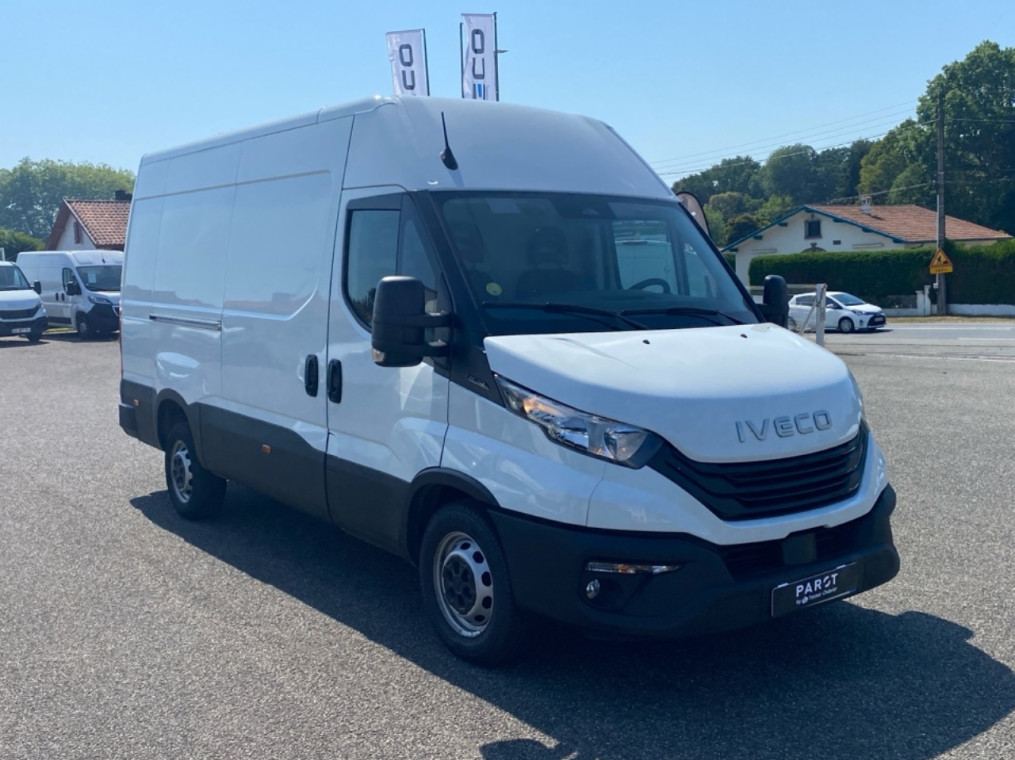 IVECO Daily 35S Fg 35S14 2.3 V12 