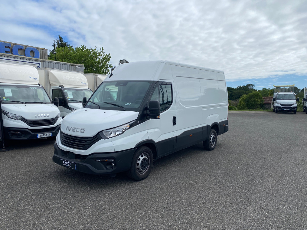 IVECO Daily 35S Fg 35S14 2.3 V12 