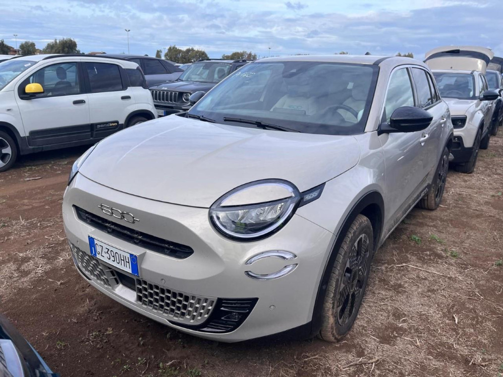 Fiat 600 Nouvelle T-Gen 3 1.2 Hybrid 110ch eDCT6 La Prima