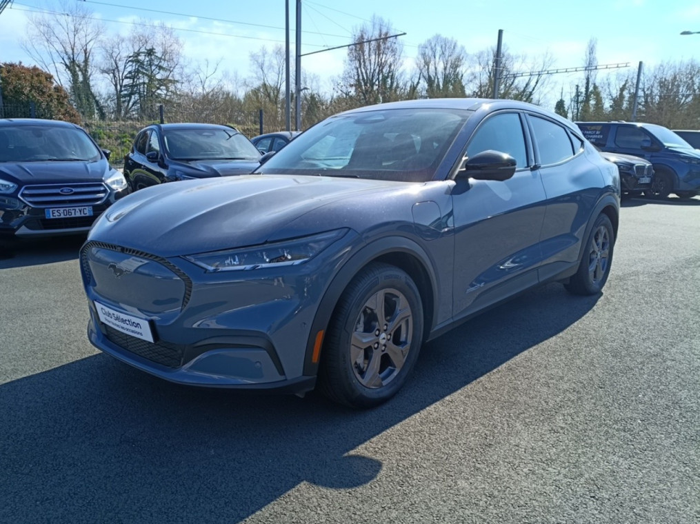 Ford Mustang Mach-E 269ch Standard Range 72,6kWh Mach-E Propulsion