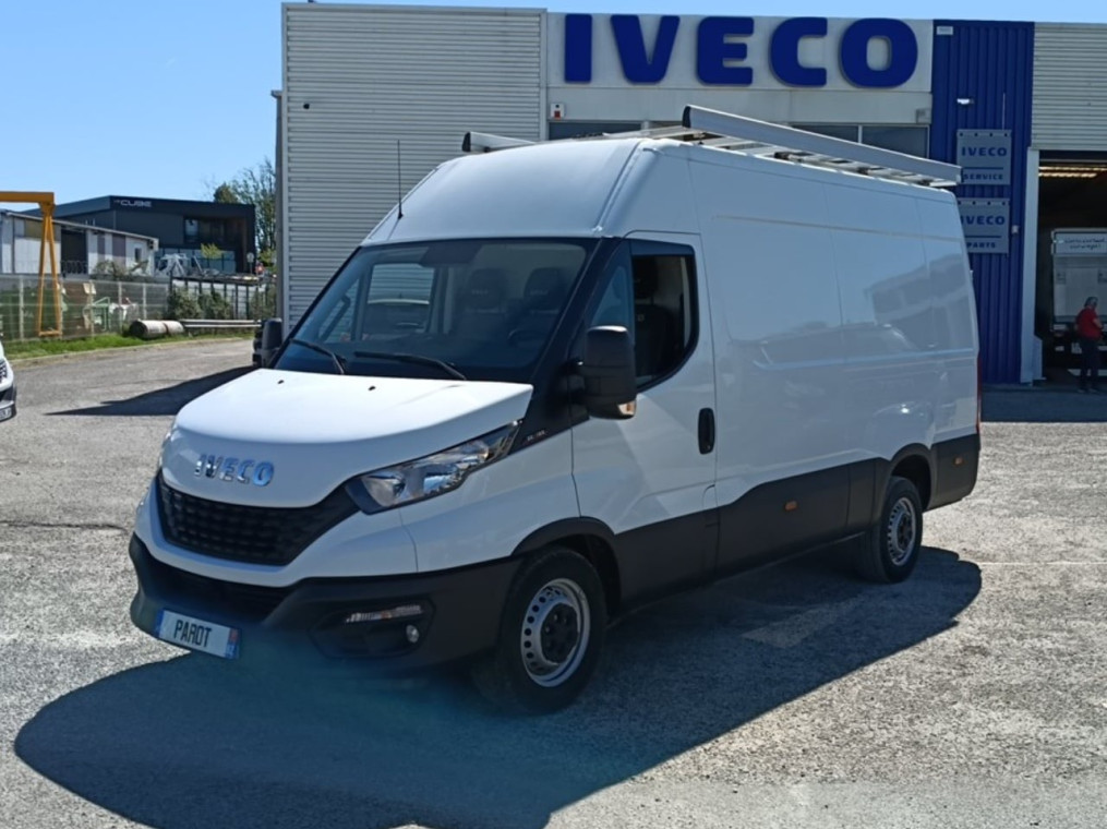 IVECO Daily 35S Fg 35S18H V12
