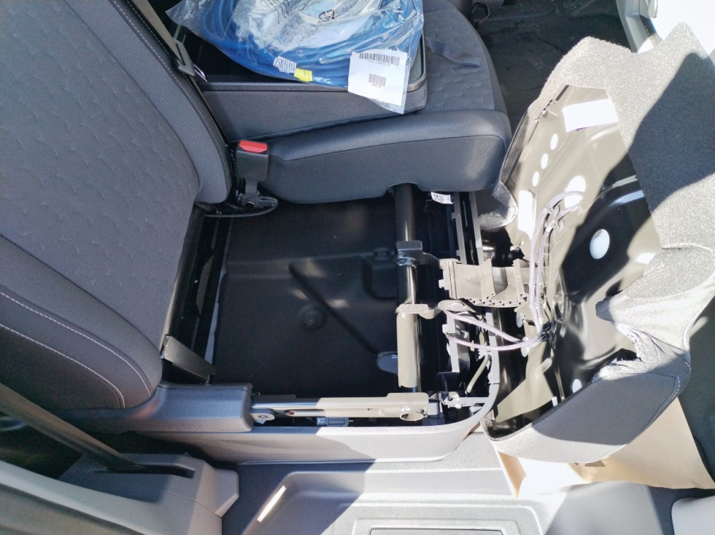 Ford Transit Custom Fg 320 L1H1 2.5 Duratec 232ch Hybride rechargeable Limited CVT