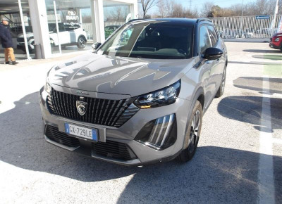 Peugeot 2008 Nouveau Hybrid 136 e-DCS6 GT