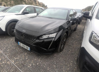 Peugeot 408 Hybrid 136 e-DCS6 Allure