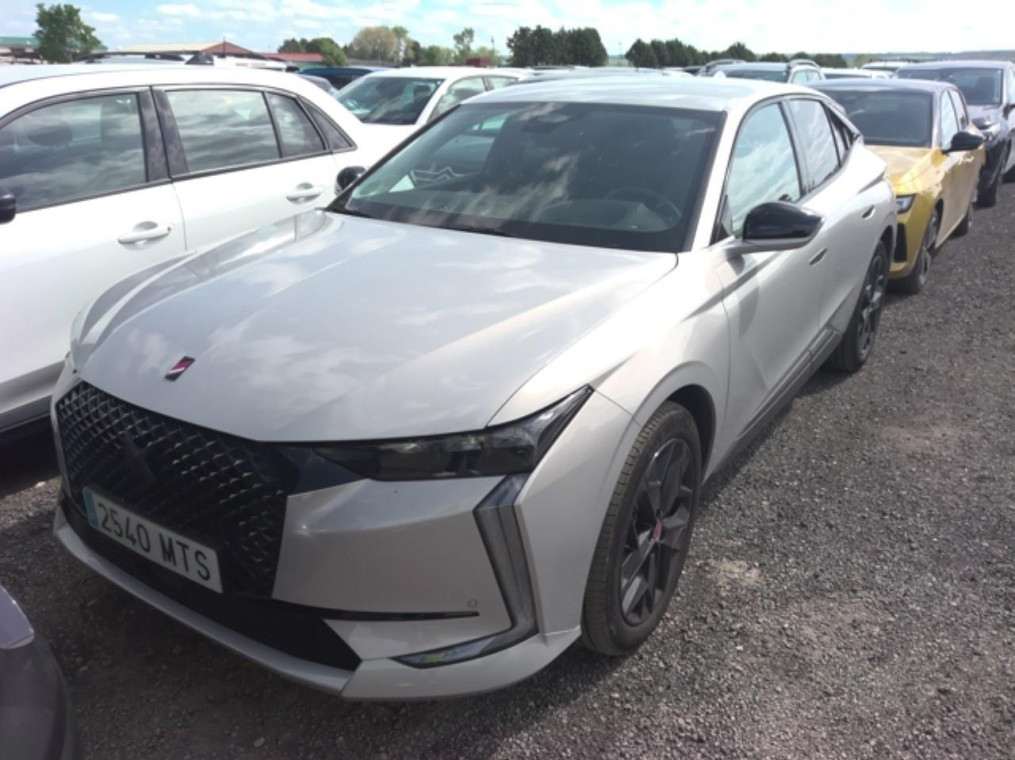 DS DS 4 PureTech 130 EAT8 Performance Line