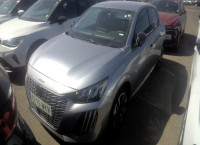 Peugeot 208 Nouvelle Hybrid 100 e-DCS6 Allure