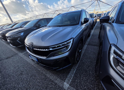 Renault ESPACE VI E-Tech hybrid 200 Iconic
