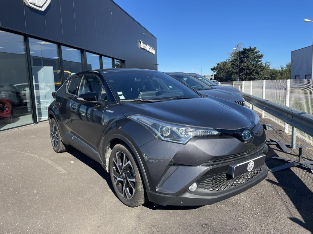 Toyota C-HR HYBRIDE RC18 122h Dynamic