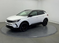 Opel GRANDLAND Hybrid 225 ch BVA8 Design & Tech