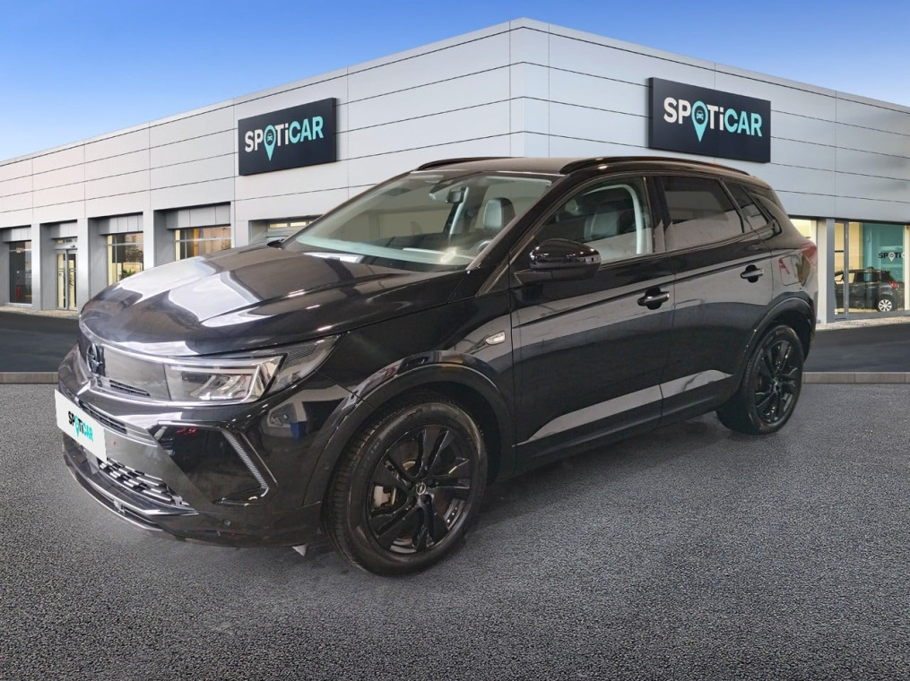 Opel GRANDLAND Hybrid 225 ch BVA8 Design & Tech