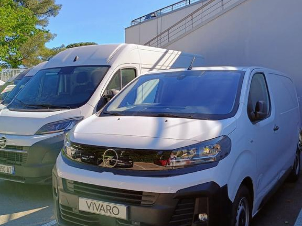 Opel VIVARO FOURGON FGN TAILLE M BLUEHDI 120 S&S BVM6