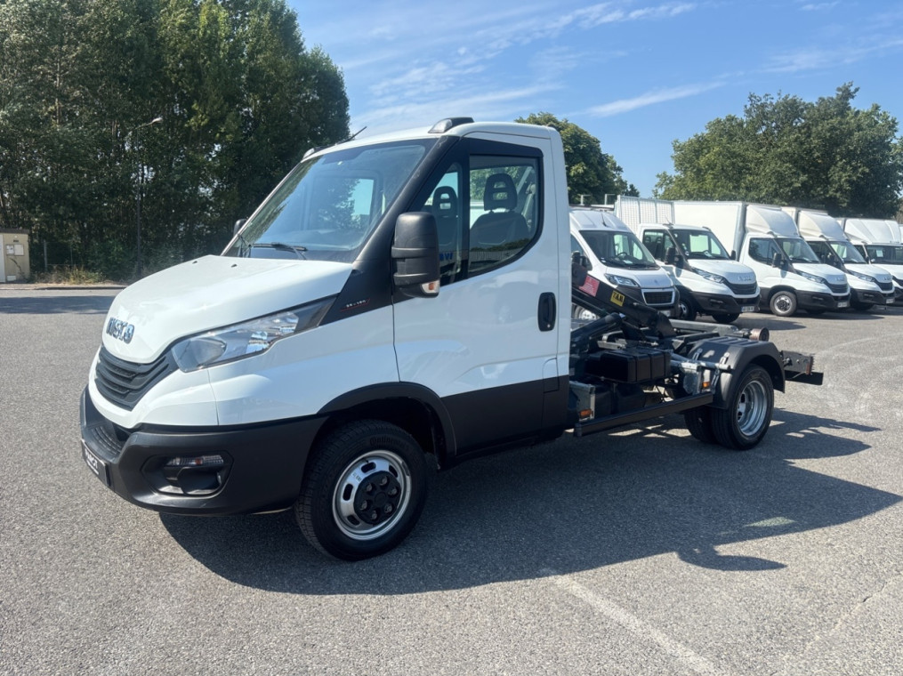 IVECO Daily CCb 35C16H3.0 empattement 3450