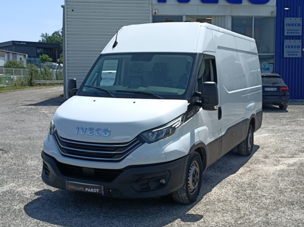 IVECO Daily 35S Fg 35S18HA8 V12 Hi-Matic