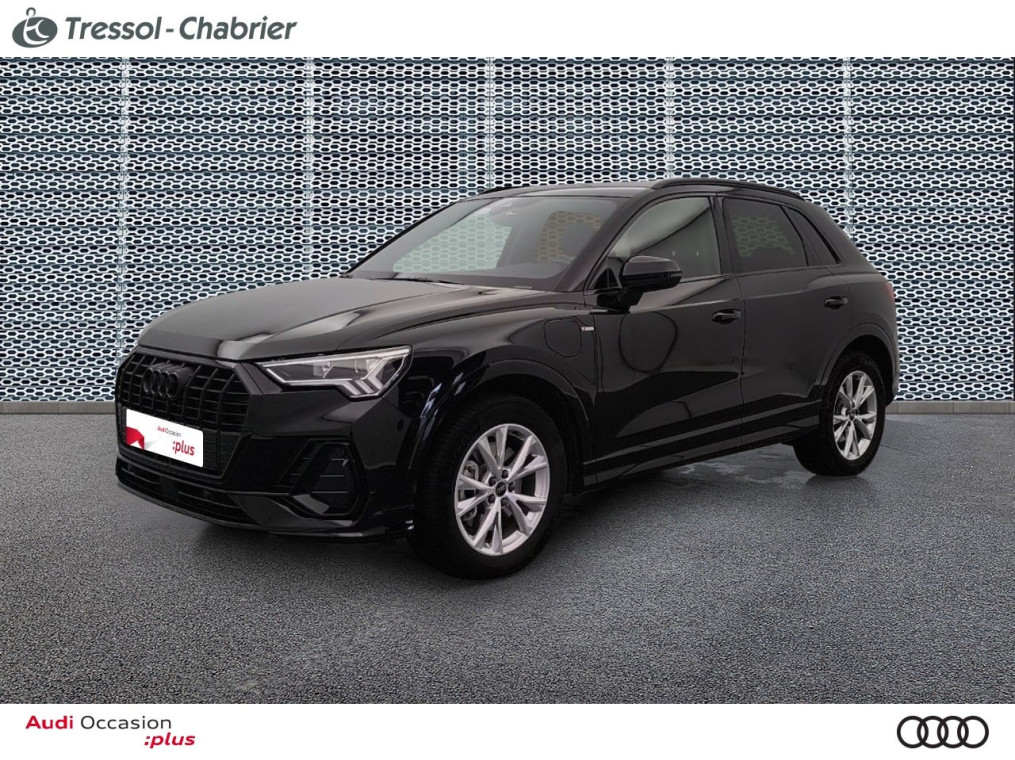 Audi Q3 45 TFSIe 245 ch S tronic 6 S line