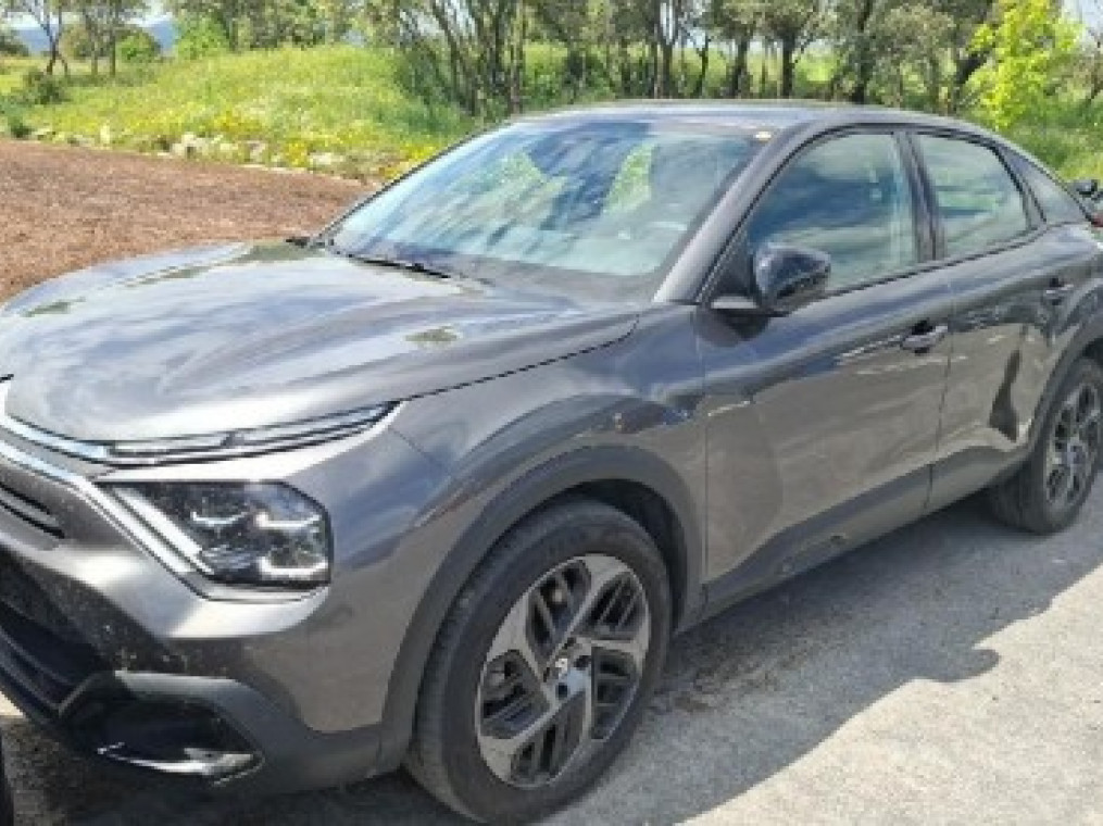 Citroën C4 Hybride 136 e-DCS6 Plus