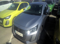 Peugeot 208 Nouvelle Hybrid 100 e-DCS6 Allure