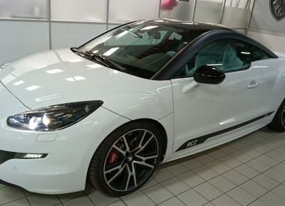 Peugeot RCZ 1.6 THP 270ch R