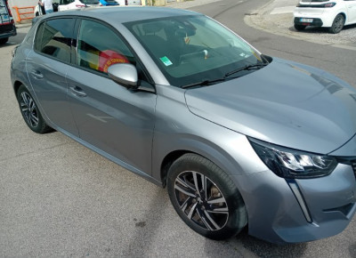 Peugeot 208 PureTech 100 S&S EAT8 Allure Pack