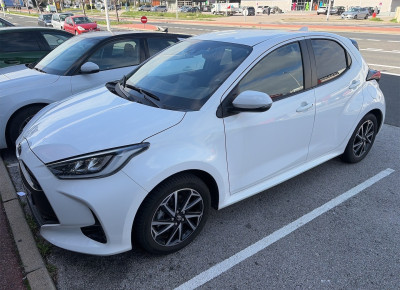 Toyota YARIS HYBRIDE 116h Collection