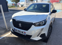 Peugeot 2008 PureTech 130 S&S EAT8 Style