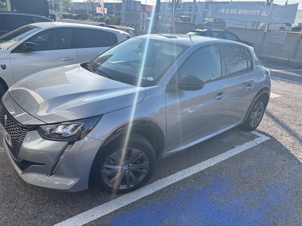 Peugeot 208 ELECTRIQUE 50 kWh 136ch Allure Pack