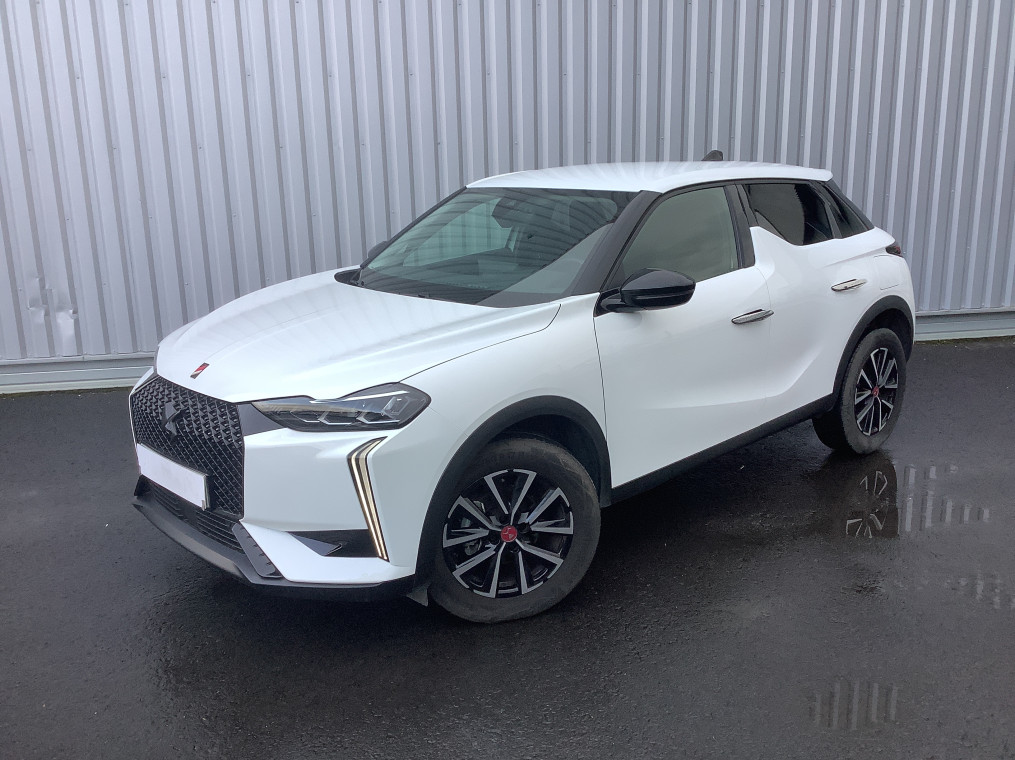 DS DS 3 Nouveau PureTech 130 EAT8 Performance Line