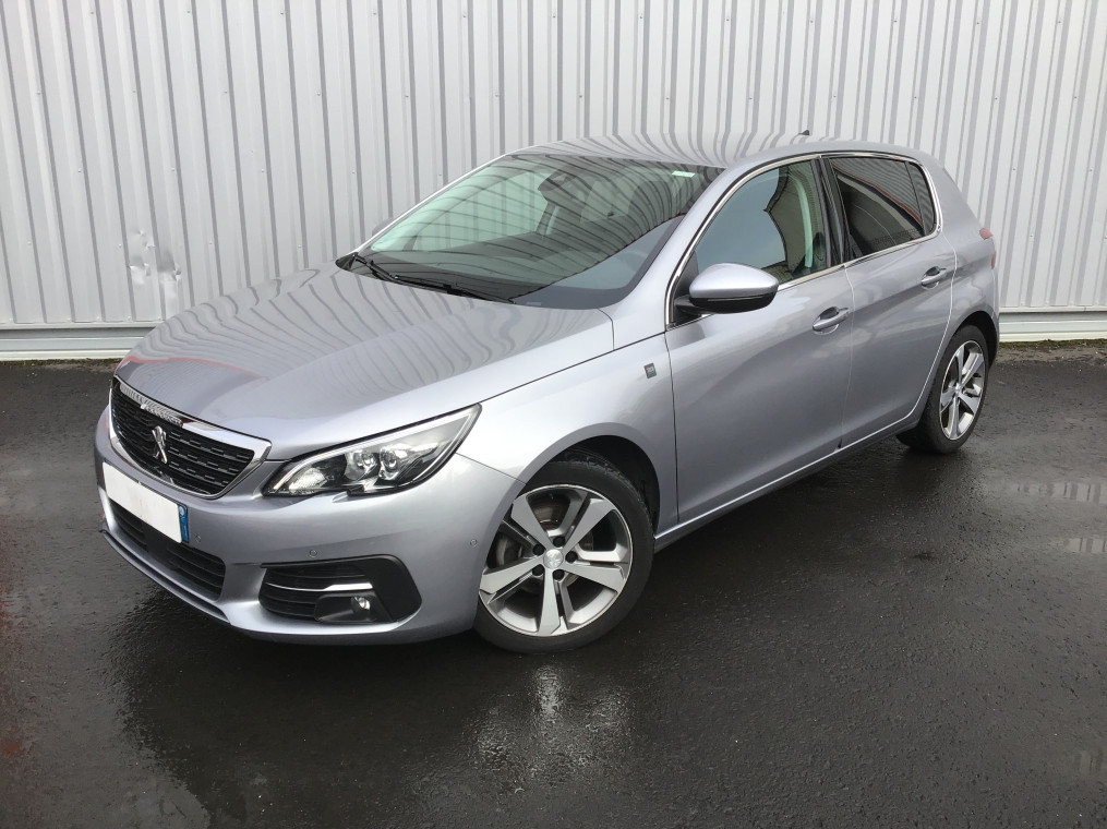 Peugeot 308 PureTech 130ch S&S EAT8 Tech Edition