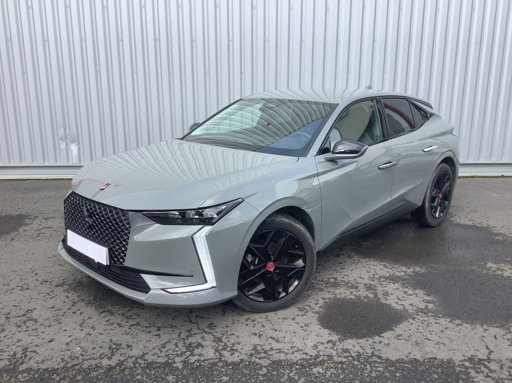DS DS 4 Nouvelle PureTech 130 EAT8 Performance Line