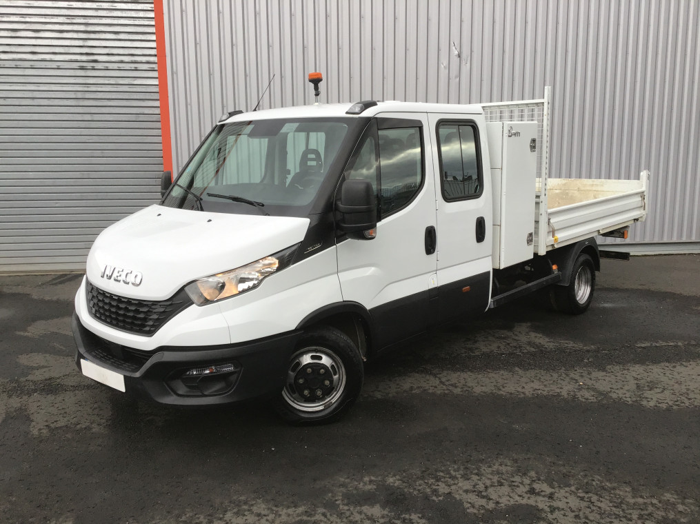 IVECO DAILY CHASSIS DBLE CABINE CAB 35 C 14 EMP 4100 QUAD-LEAF BVM6