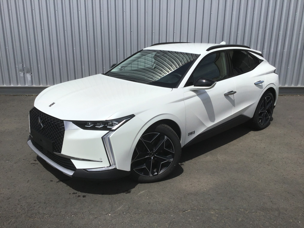 DS DS 4 Nouvelle BlueHDi 130 EAT8 Cross Rivoli