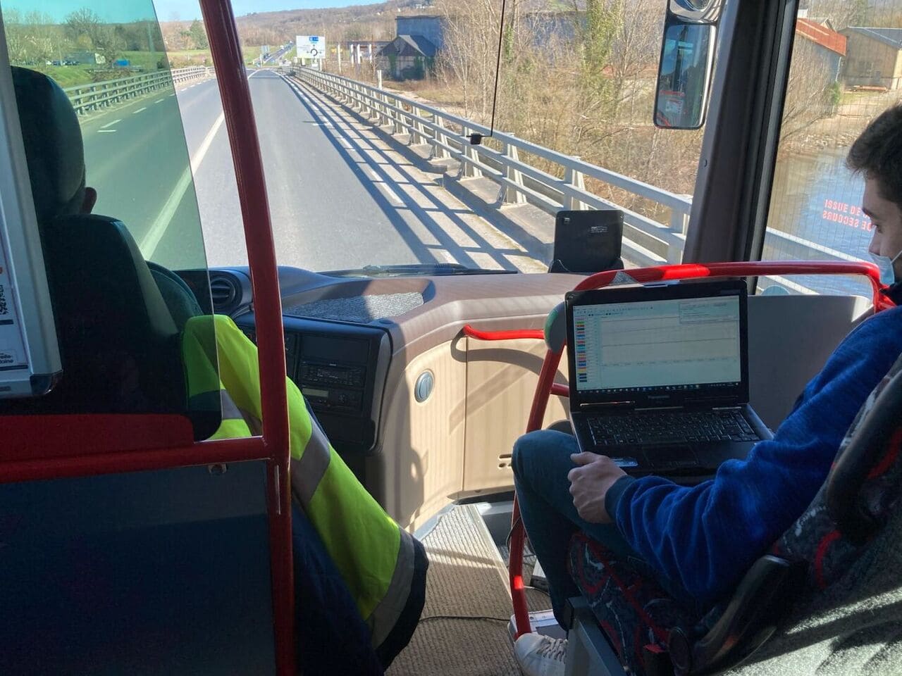 Controle ZF testman sur autocar