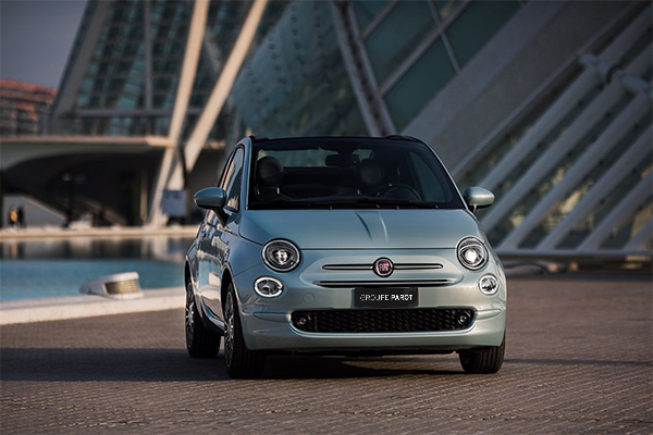 Fiat 500 grise hybride