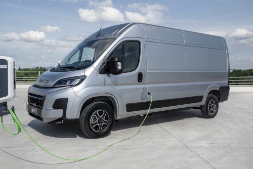 eSuperJolly IVECO charge extérieur